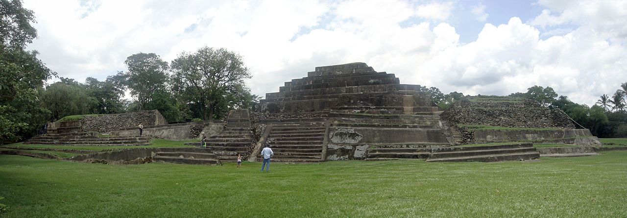 Piramide de Tazumal El Salvador