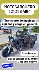 Motocicleta de carga con texto, transporte de muebles en Valledupar. Teléfono 3213564164.